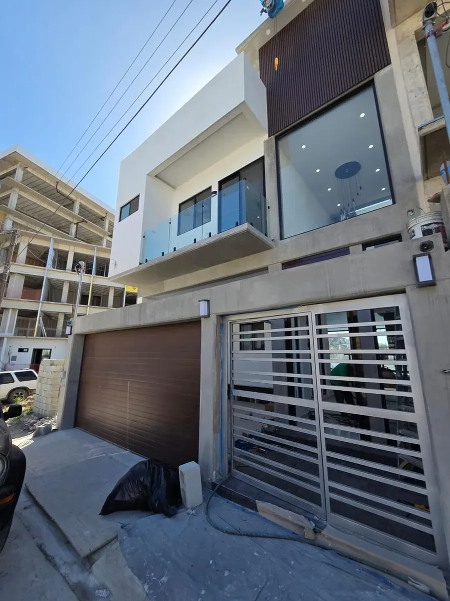 Casa en Venta en los Olivos - CR